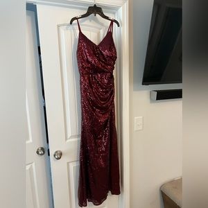 Revelry Rory size 6 sequin Cabernet bridesmaid dress
